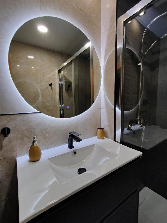 Budha Luxury Apartment Centro Histórico de Málaga Exterior foto